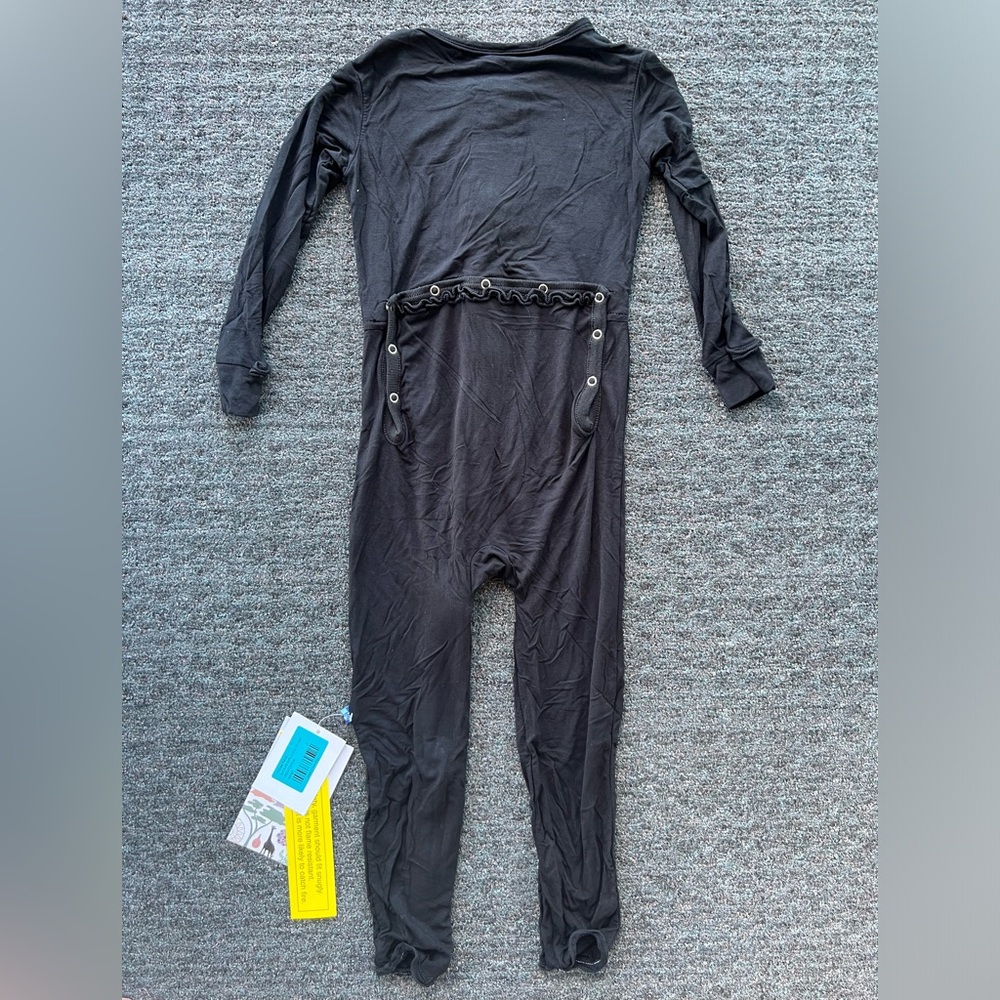 KicKee Pants Zipper Bamboo Solid Muffin Coverall Romper with Ruffles - NWT - Picture 4 of 5
